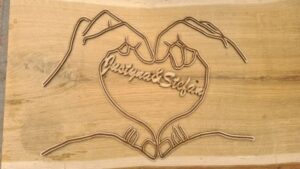 Laser Gravur & Schneiden - Handherz mit Namen