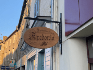 Kaffee Fredonia Schild 03
